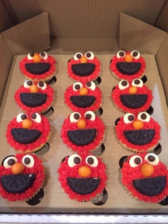 Elmo Cupcakes